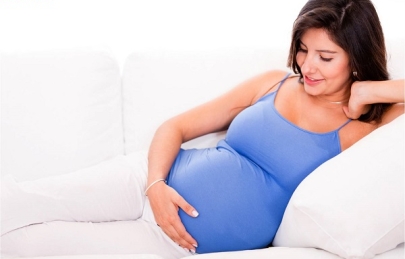 Bà bầu có nên kiêng đi thăm người ốm không?