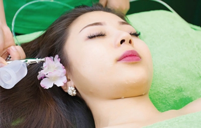 Chăm sóc da mặt sau sinh 
